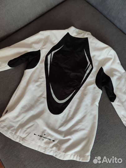 Лыжная разминочкая куртка one way