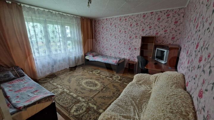 2-к. квартира, 54 м², 1/9 эт.