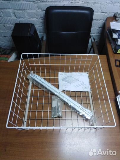 Корзины выкатная, металлическая (разные)