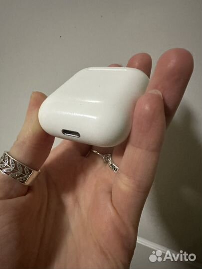 Кейс AirPods (1-го и 2го поколения)