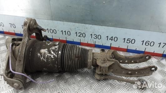 Стойка передняя левая audi Q7 (BAD14K501)