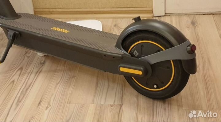 Ninebot Max g30/g30p/g30lp держатель крыла Циклоп