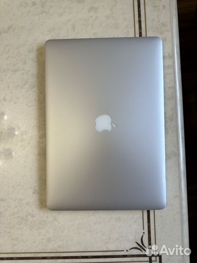 Apple MacBook Pro