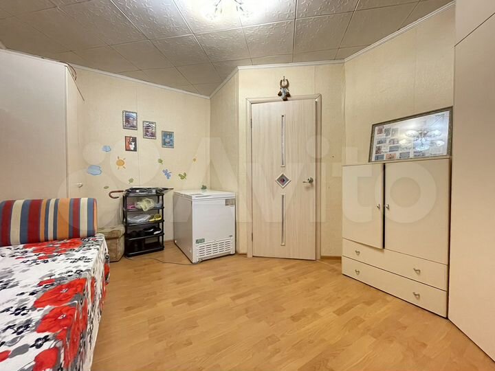 3-к. квартира, 42 м², 1/5 эт.