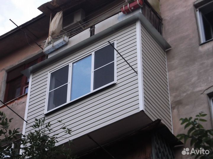 Отделка балконнов под ключ от