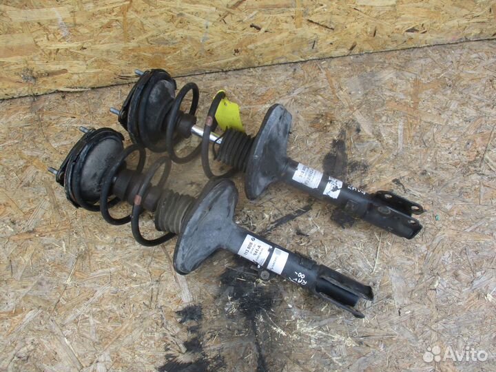 Амортизатор передний задний Toyota RAV4 XA30