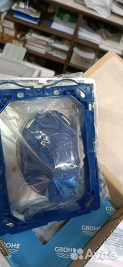 Ремонт инсталляции унитаза. Любой фирмы. Сантехник