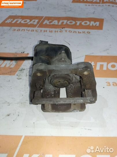 Суппорт тормозной задний правый Volvo S60 2011