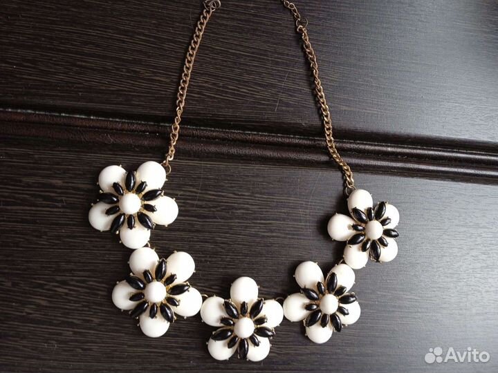 Ожерелье в ассортименте