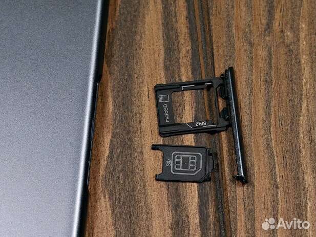 Смартфон Sony Xperia XZ1 (Dual)