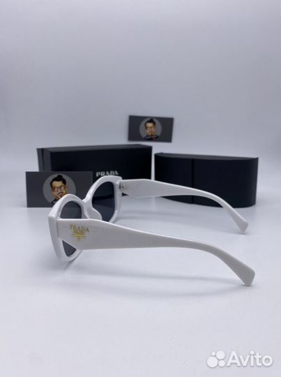 Очки prada