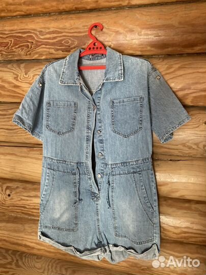 Джинсовый комбинезон женский