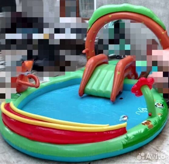 Надувной игровой центр бассейн с горкой