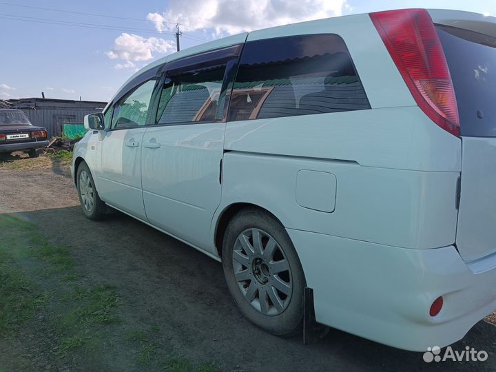 Nissan Presage 2.5 AT, 2004, 325 000 км