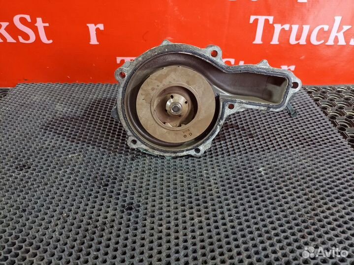 Насос водяной (помпа)