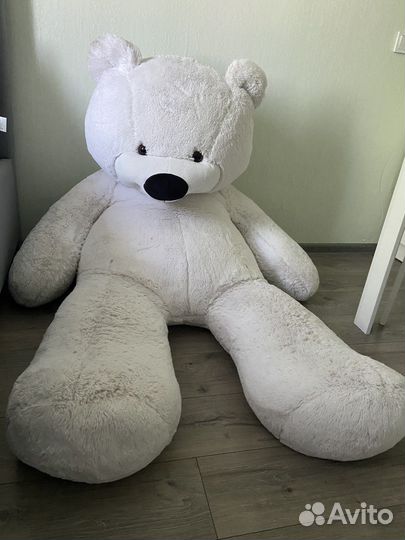 Большие плюшевые медведи