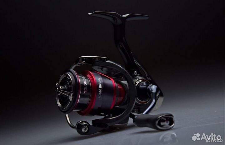 Daiwa fuego 2500 с доп шпулей