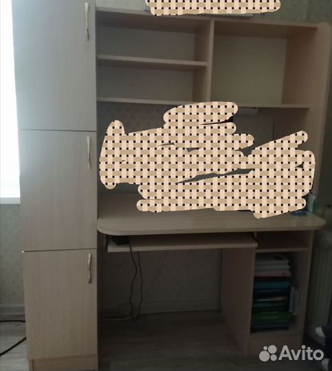 Стол письменный