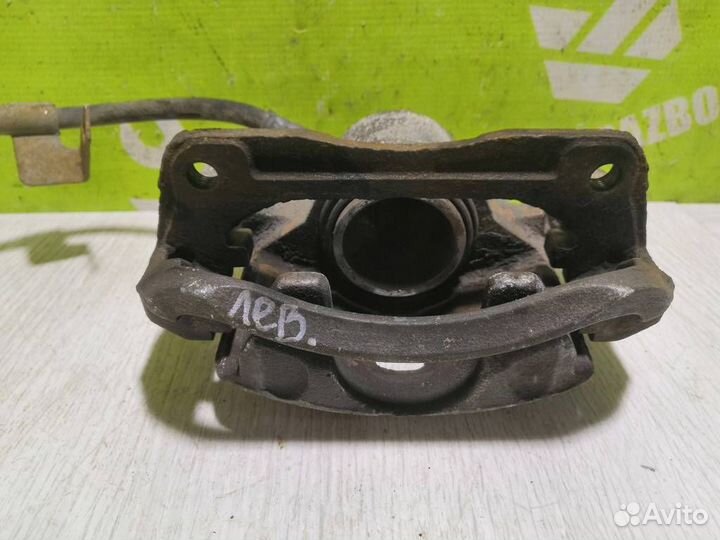 Суппорт передний левый Хендай Акцент 2