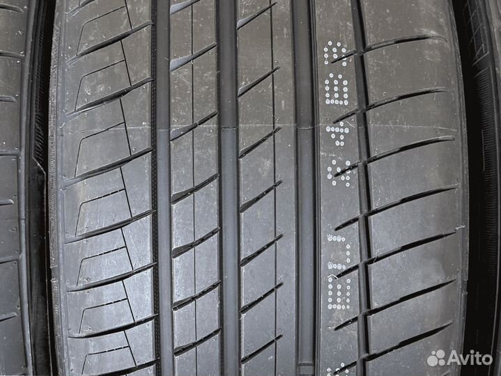 Kapsen RS26 315/35 R20 76H