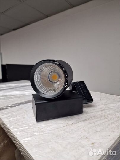 Продам светильники