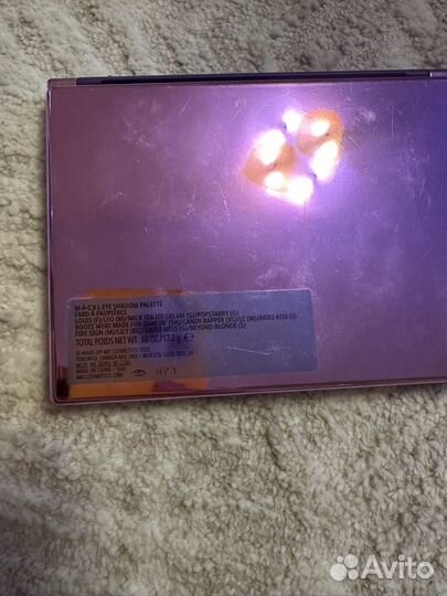 Палитра теней mac x lisa из blackpink