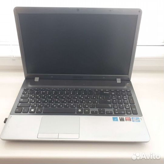 Ноутбук Samsung