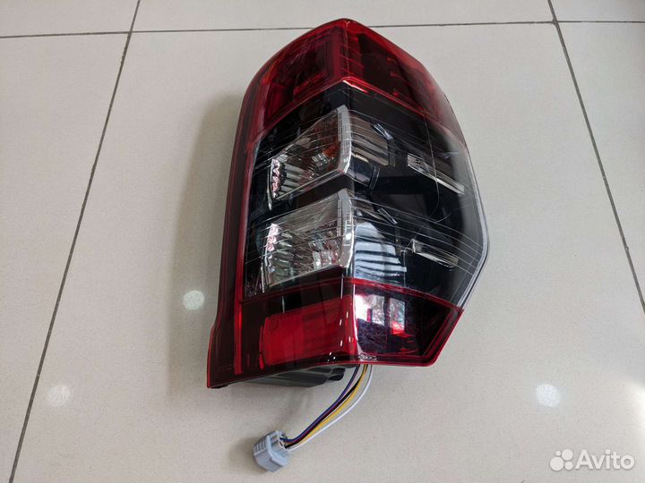 Фонарь задний правый mitsubishi L200 KL1T 2018-нв