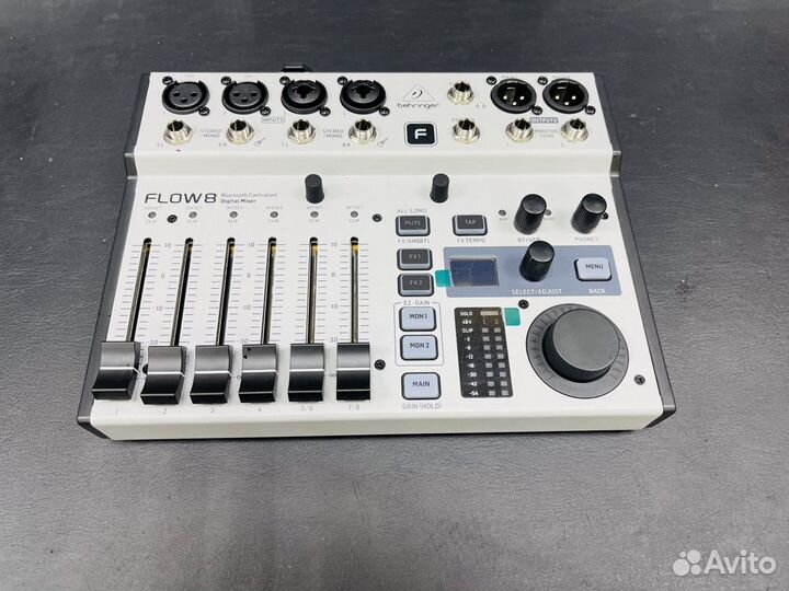 Колонки в аренду и светомузыка