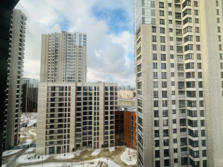 3-к. квартира, 77,8 м², 12/17 эт.