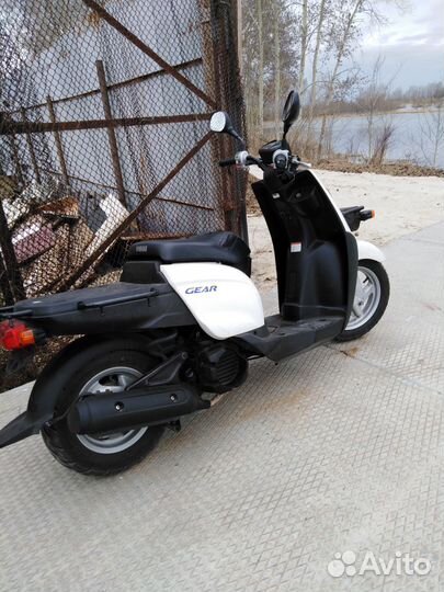 Скутер Ymaha Gear -4 t
