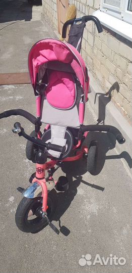 Детский велосипед с ручкой