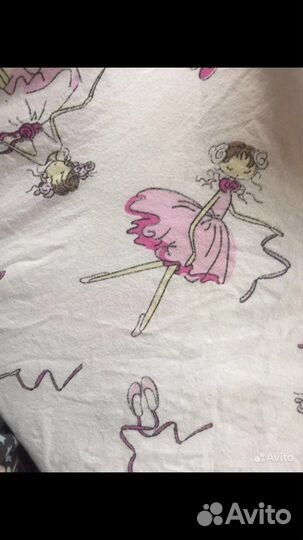 Простынь для круглой кроватки на резинке