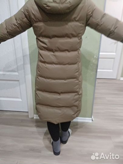 Uniqlo пуховик бесшовный