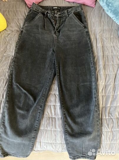 Джинсы серые