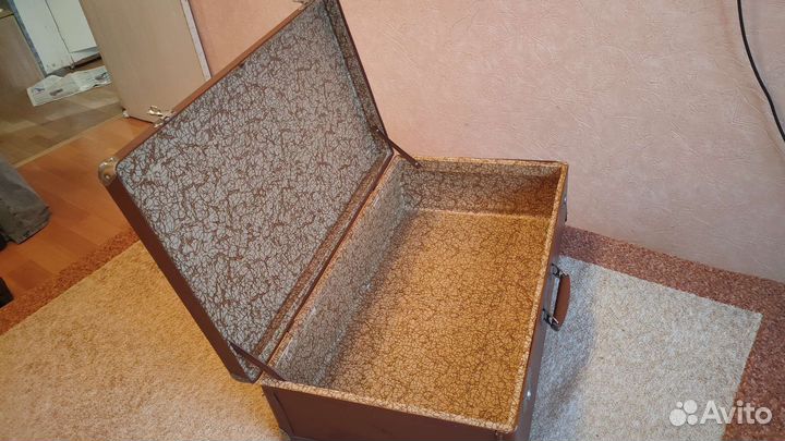 Чемоданы времен СССР