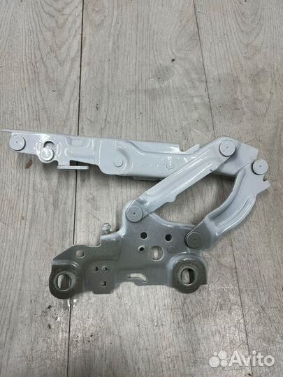 Петля капота левая Bmw 3Er G20 2018