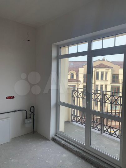 3-к. квартира, 116 м², 4/4 эт.