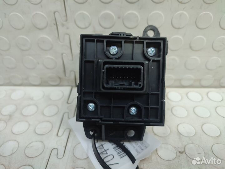 Блок кнопок управления стояночного тормоза Lexus