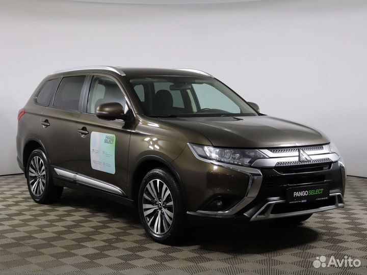 Mitsubishi Outlander 2.0 CVT, 2019, 110 000 км