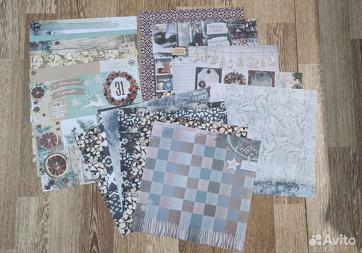 Материалы для скрапбукинга (бумага,цветы,дырокол)
