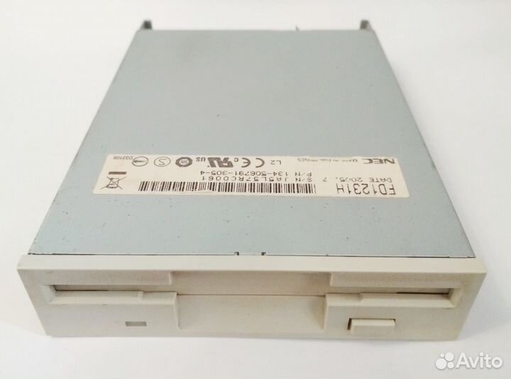 Привод магнитных дисков NEC FD1231H (Floppy 3,5)