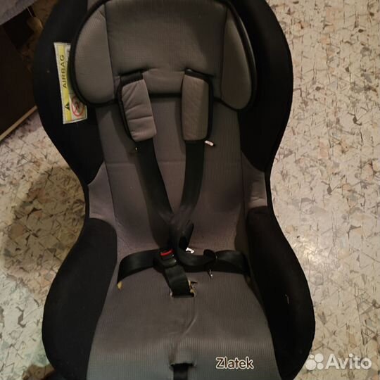 Автомобильное кресло