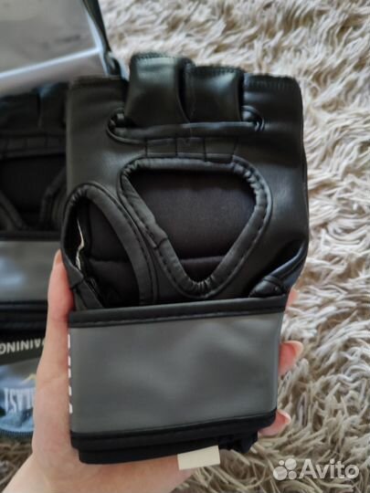 Перчатки для мма