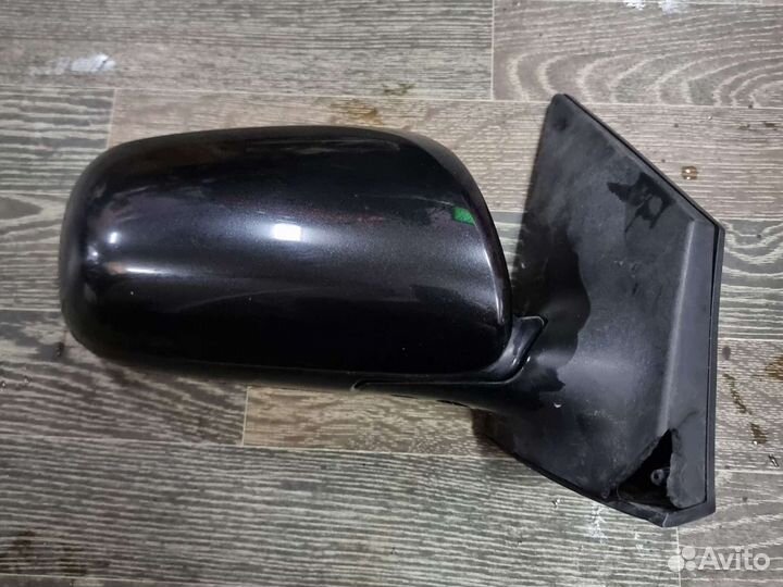 Зеркало боковое правое toyota corolla e150
