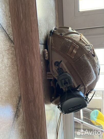 Шлем безухий баллистический