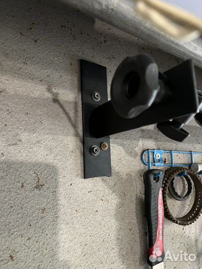 Фотофон с механизмом поднятия и опускания листа