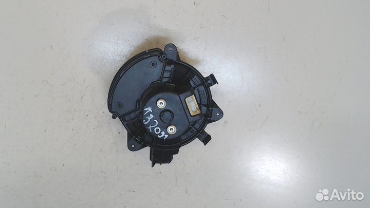 Двигатель отопителя Lancia Delta, 2011