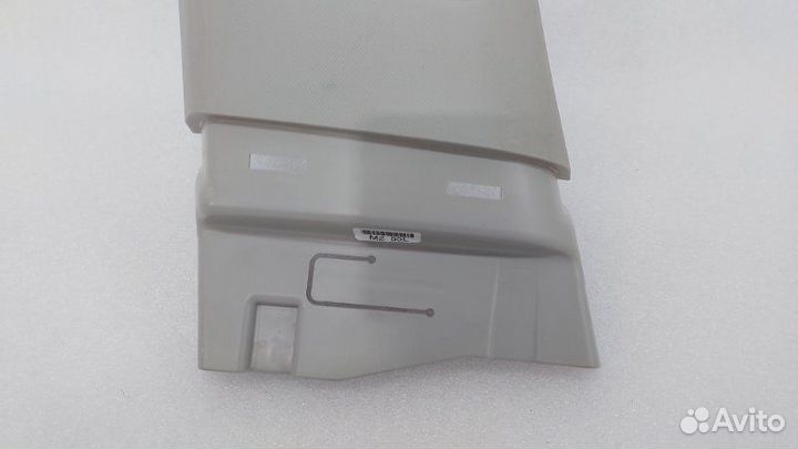 Обшивка центральной стойки левая Hyundai Sonata