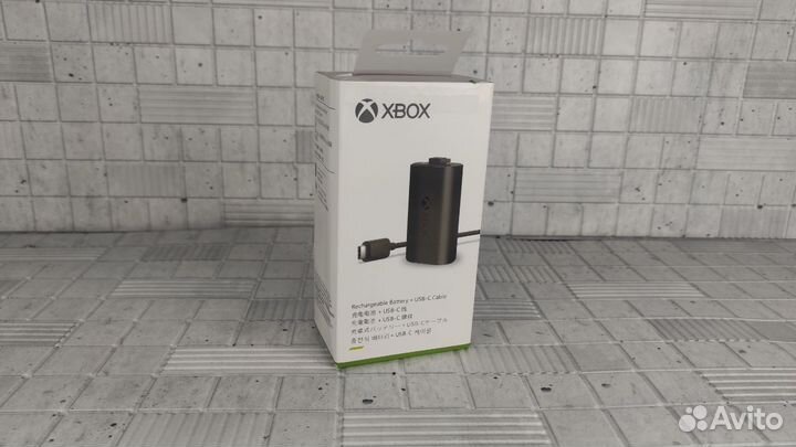 Дополнительный аккумулятор для джойстика Xbox(Новы
